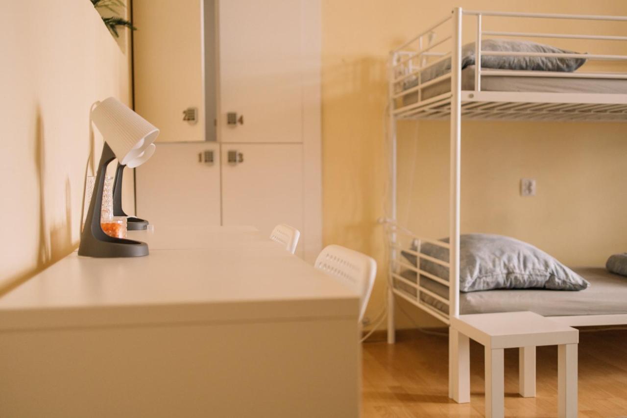 Girls Hostel Krakow Luaran gambar