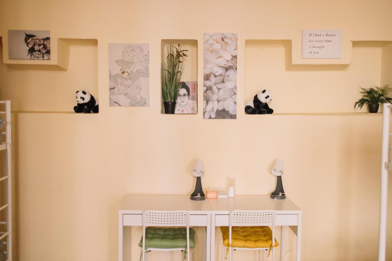 Girls Hostel Krakow Luaran gambar