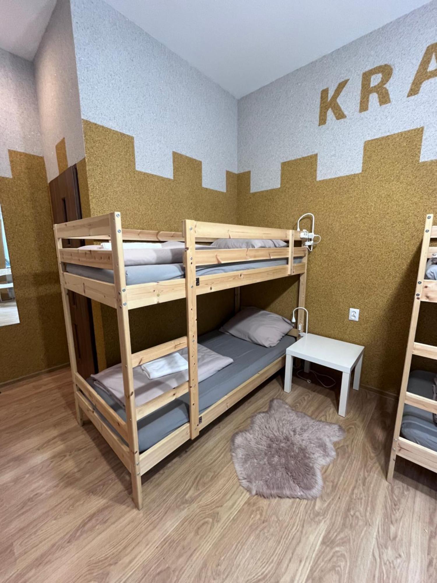 Girls Hostel Krakow Luaran gambar