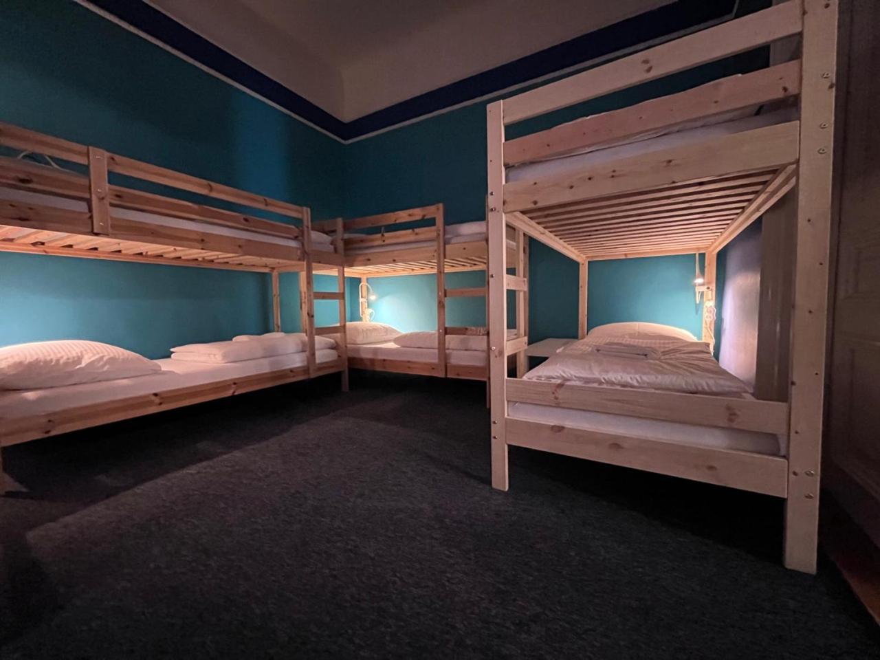 Girls Hostel Krakow Luaran gambar